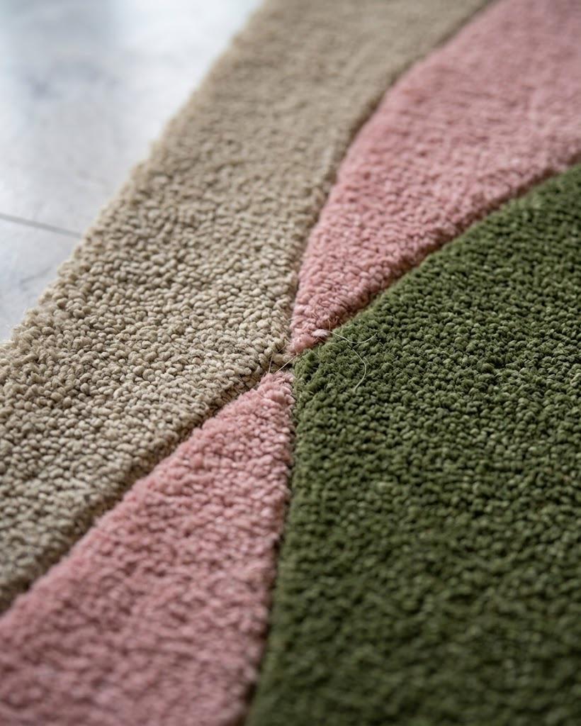 Pastel Wavy Wool Rug, Sage Green Pink Hand Tufted Carpet, Modern Abstract Floor Rug – view 7